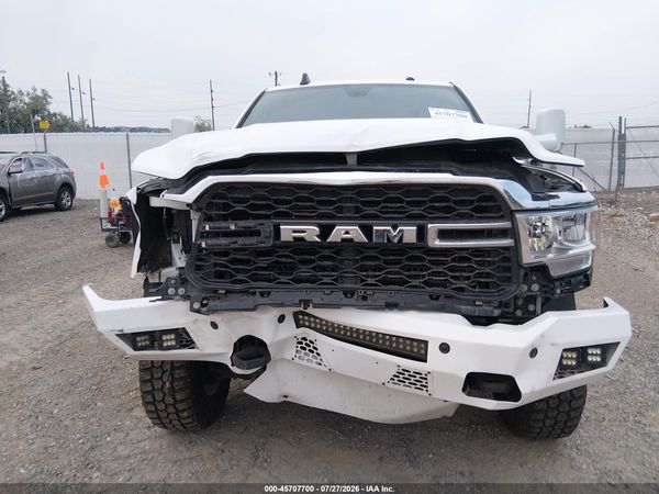 2022 RAM 3500 TRADESMAN  4X4 8' BOX