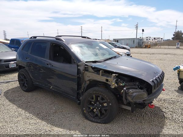 2016 JEEP CHEROKEE TRAILHAWK