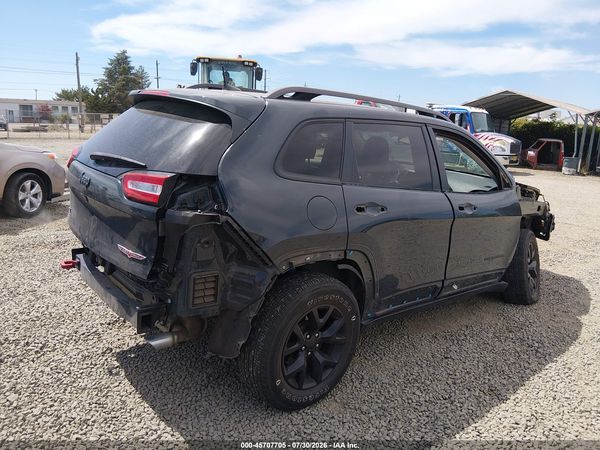 2016 JEEP CHEROKEE TRAILHAWK