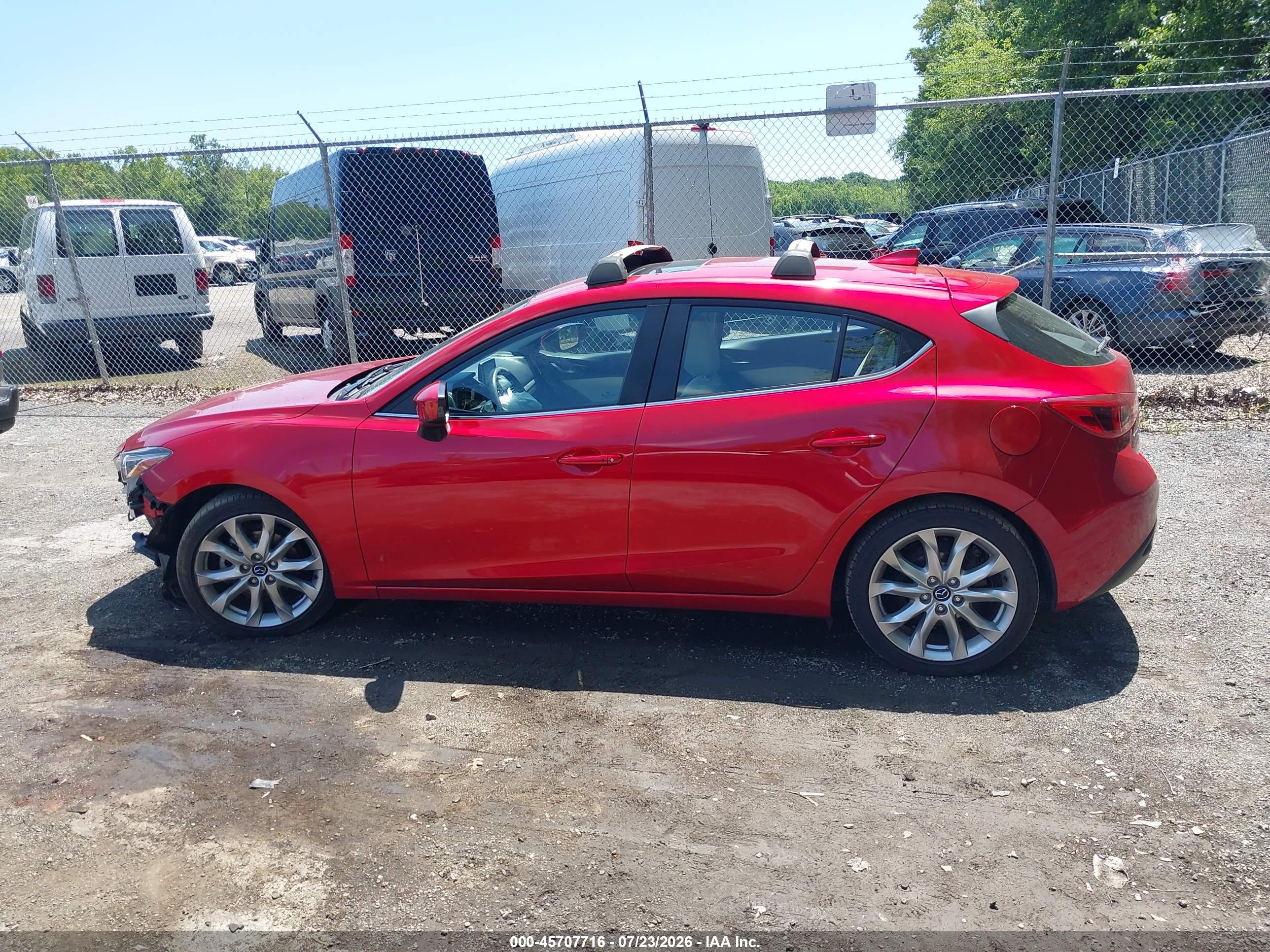 2016 MAZDA MAZDA3 S GRAND TOURING