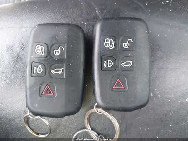 2013 LAND ROVER LR4 HSE LUX