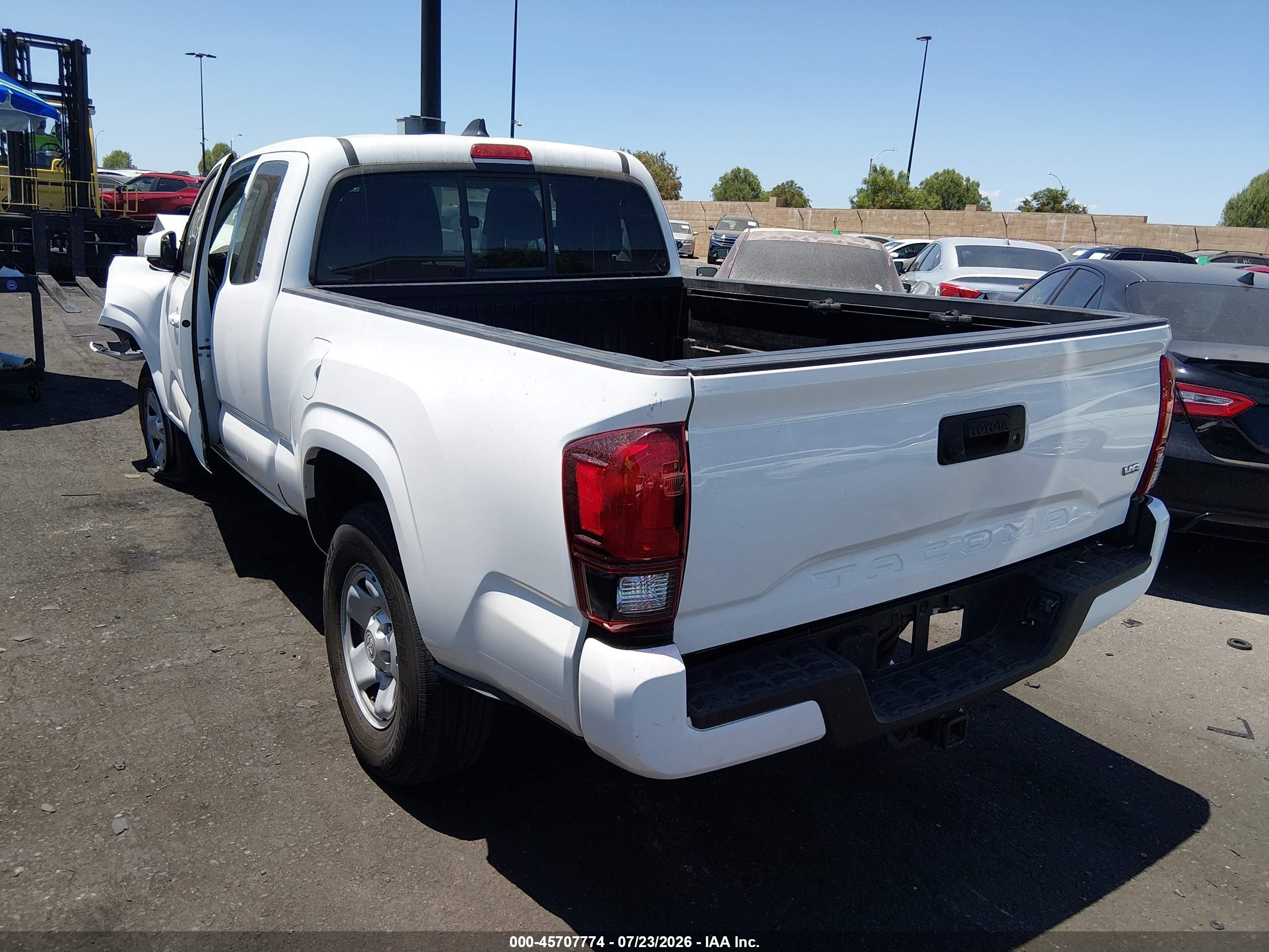 2023 TOYOTA TACOMA SR V6