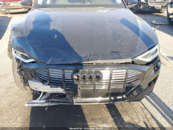 2021 AUDI E-TRON PREMIUM QUATTRO