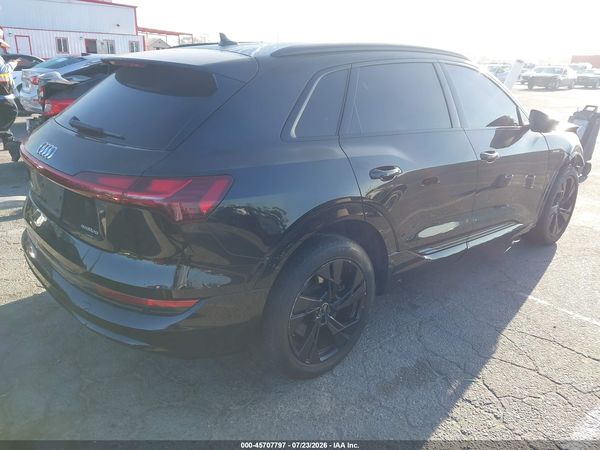 2021 AUDI E-TRON PREMIUM QUATTRO