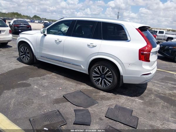 2022 VOLVO XC90 T5 MOMENTUM 7 PASSENGER