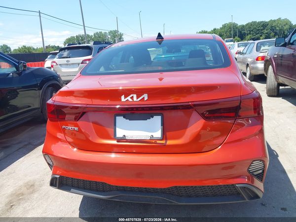 2023 KIA FORTE LXS