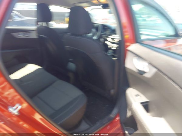 2023 KIA FORTE LXS