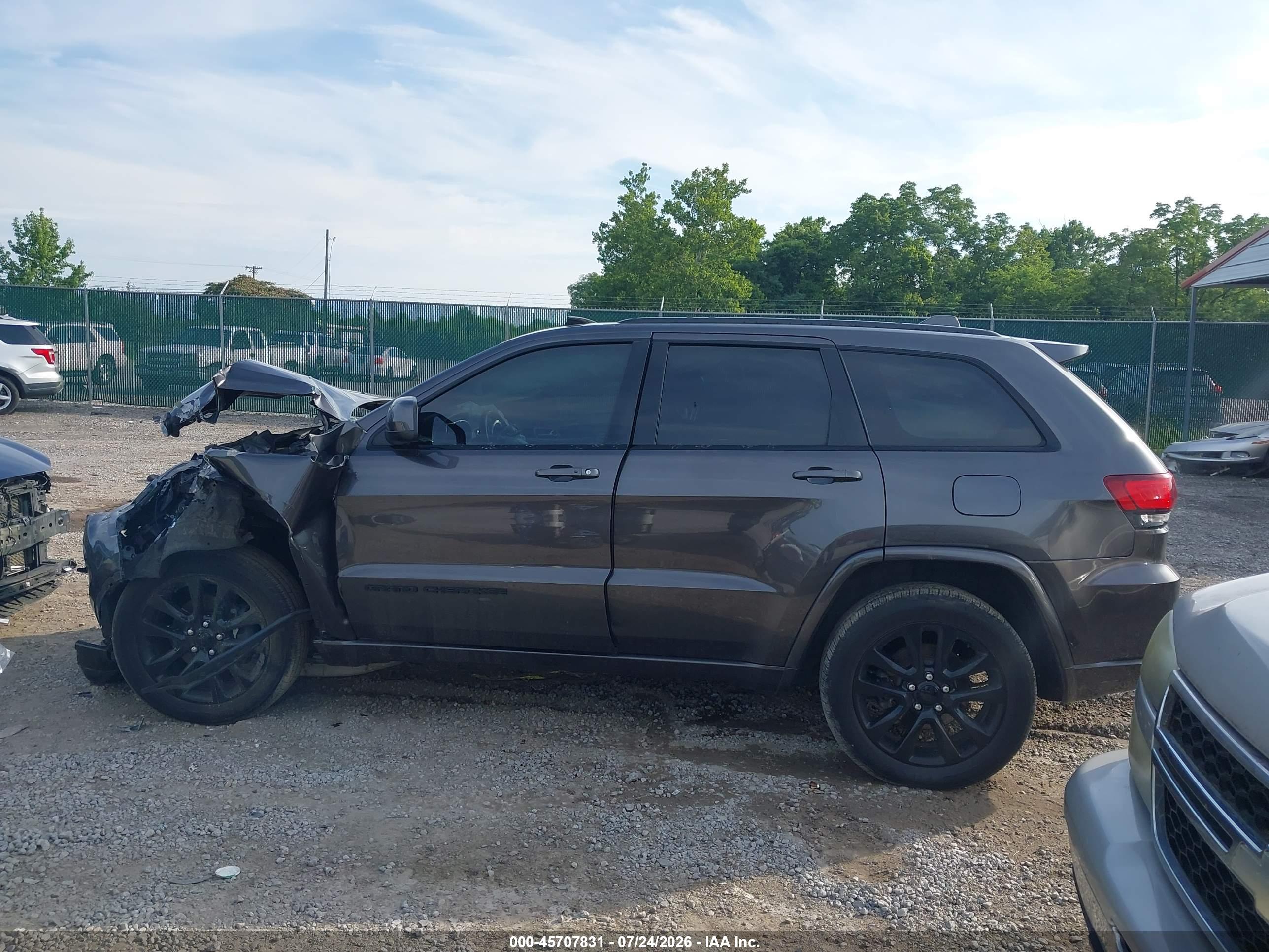 2019 JEEP GRAND CHEROKEE ALTITUDE 4X4