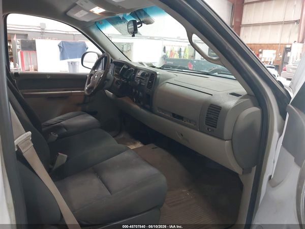 2013 CHEVROLET SILVERADO 1500 LT — I5