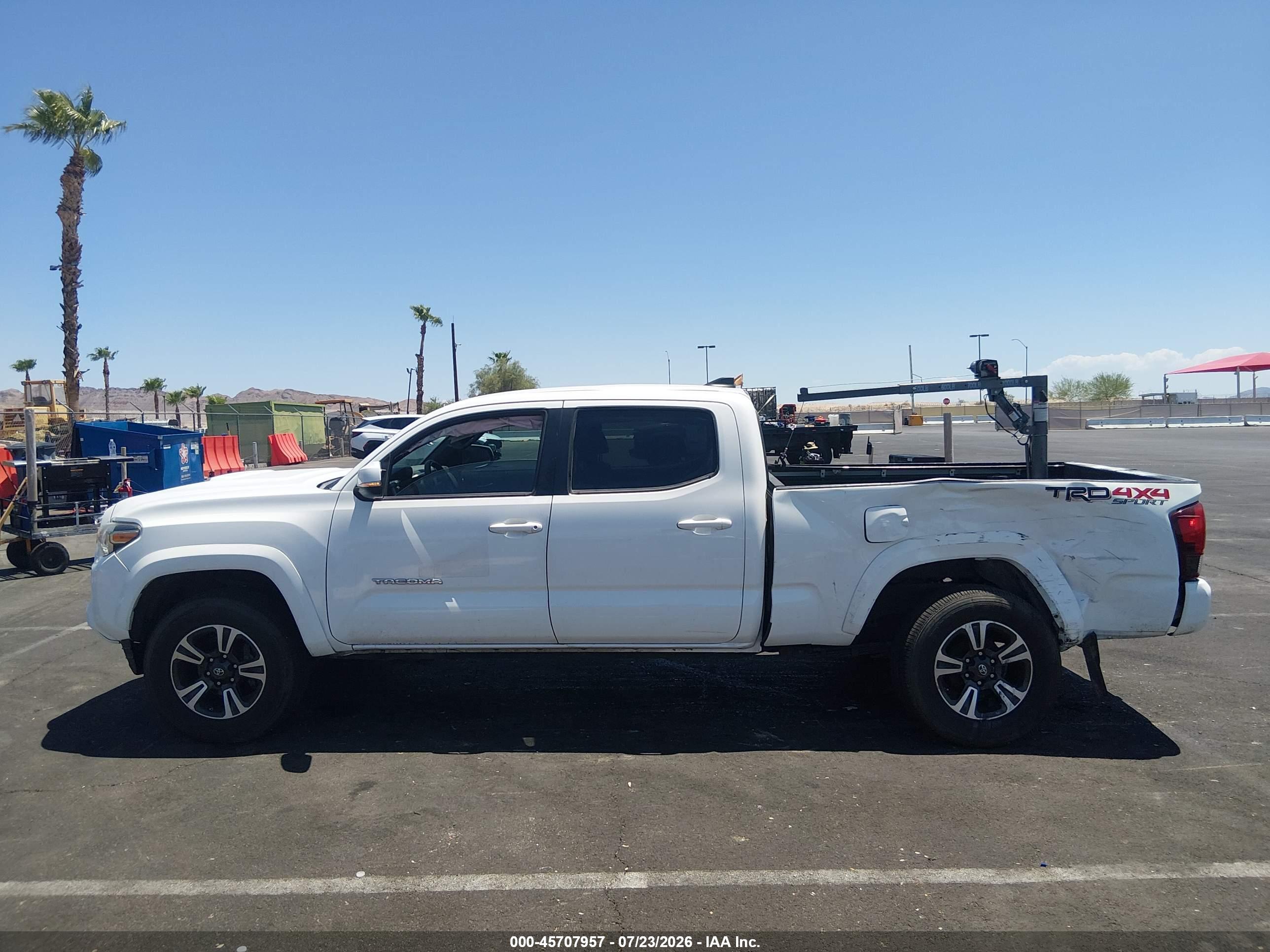2018 TOYOTA TACOMA TRD SPORT