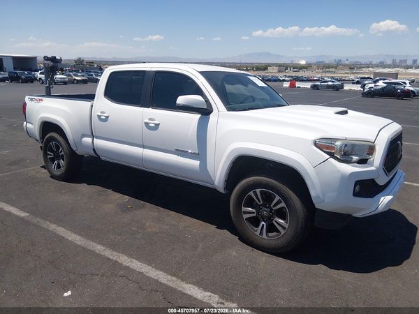 2018 TOYOTA TACOMA TRD SPORT