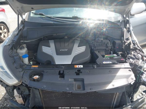 2016 HYUNDAI SANTA FE SE