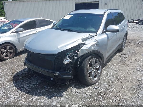 2016 HYUNDAI SANTA FE SE