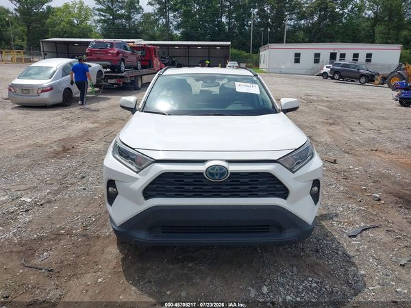 2020 TOYOTA RAV4 HYBRID XLE