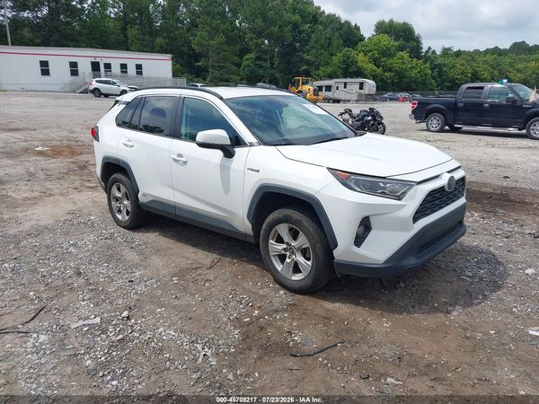 2020 TOYOTA RAV4 HYBRID XLE
