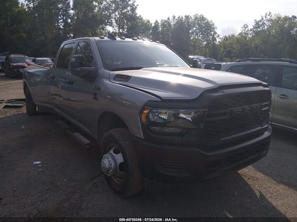 2024 RAM 3500 TRADESMAN  4X4 8' BOX