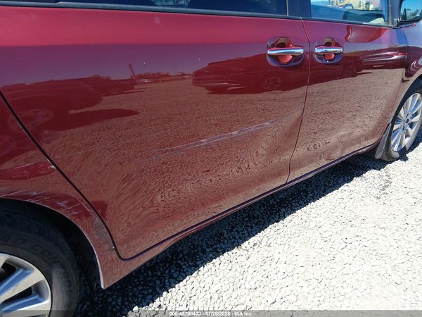 2014 TOYOTA SIENNA LIMITED 7 PASSENGER