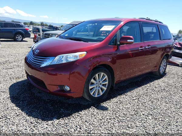 2014 TOYOTA SIENNA LIMITED 7 PASSENGER