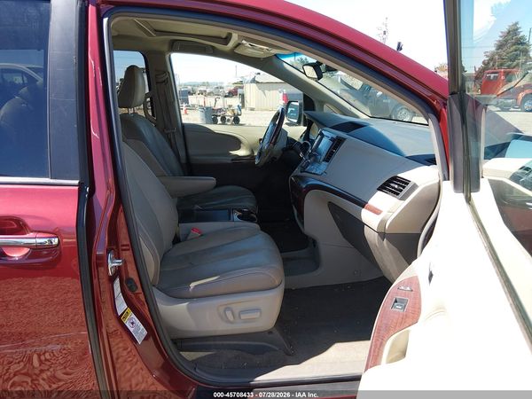 2014 TOYOTA SIENNA LIMITED 7 PASSENGER
