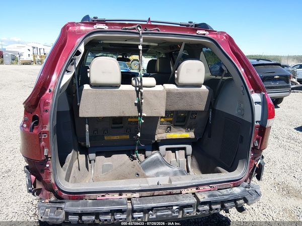 2014 TOYOTA SIENNA LIMITED 7 PASSENGER