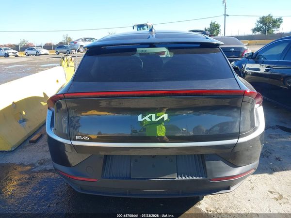 2022 KIA EV6 LIGHT