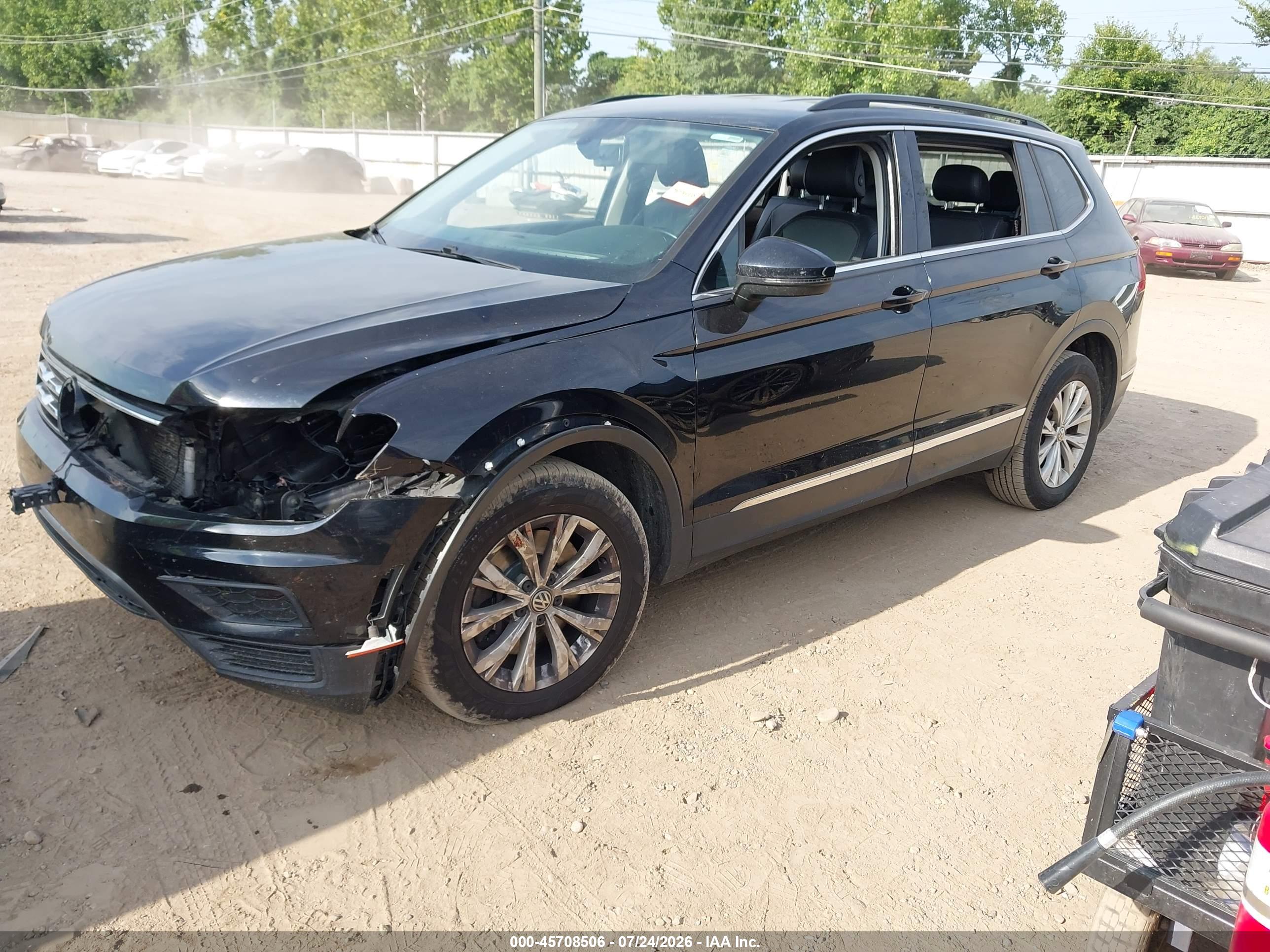 2018 VOLKSWAGEN TIGUAN 2.0T SE/2.0T SEL — I2