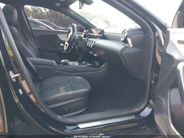 2020 MERCEDES-BENZ A 220 4MATIC