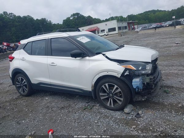 2018 NISSAN KICKS SR — I116