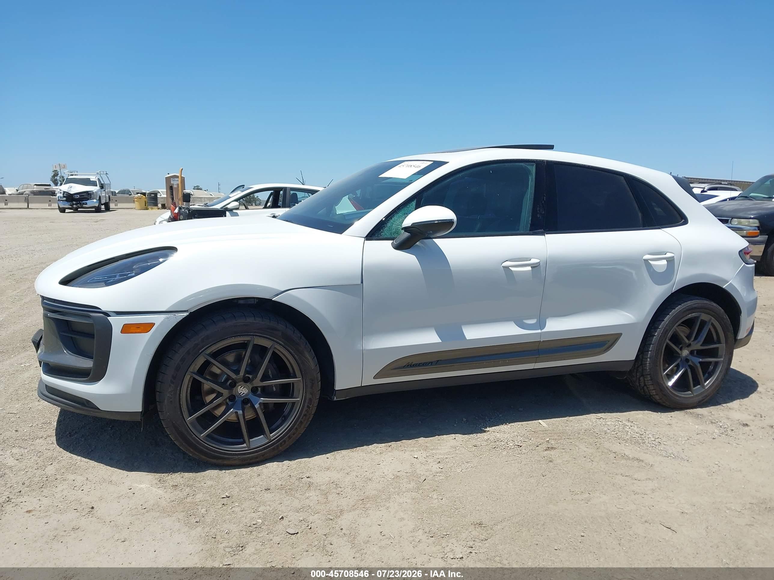2023 PORSCHE MACAN T