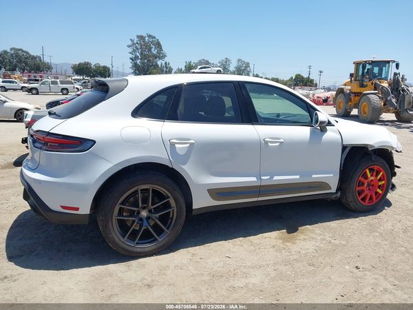 2023 PORSCHE MACAN T