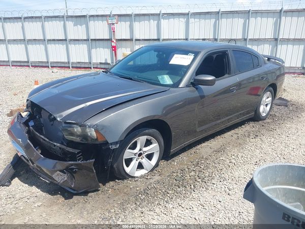2014 DODGE CHARGER SE
