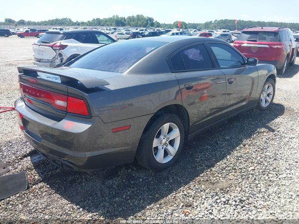 2014 DODGE CHARGER SE