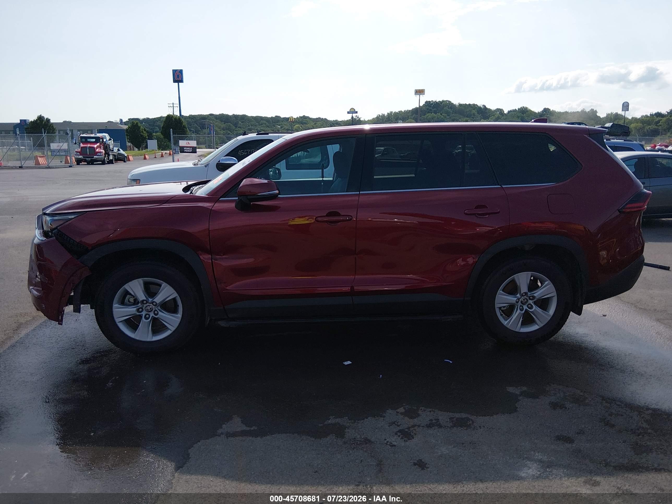 2026 TOYOTA GRAND HIGHLANDER LE