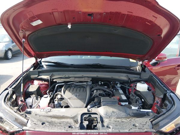 2026 TOYOTA GRAND HIGHLANDER LE