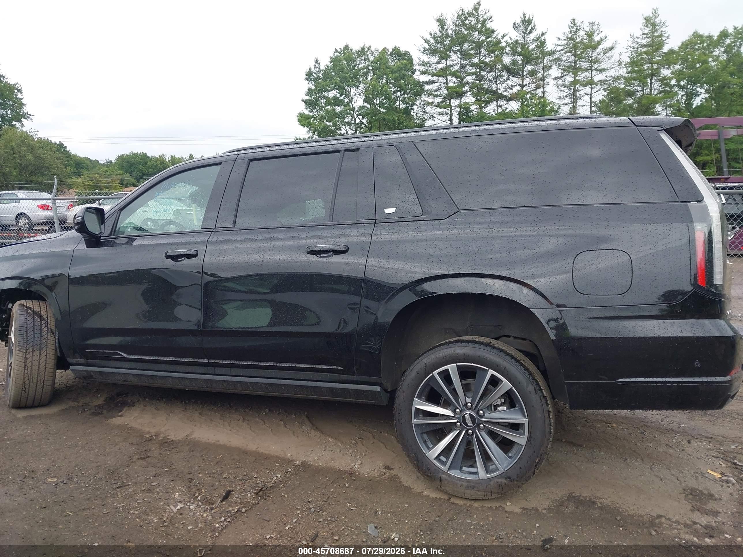 2026 CADILLAC ESCALADE ESV SPORT