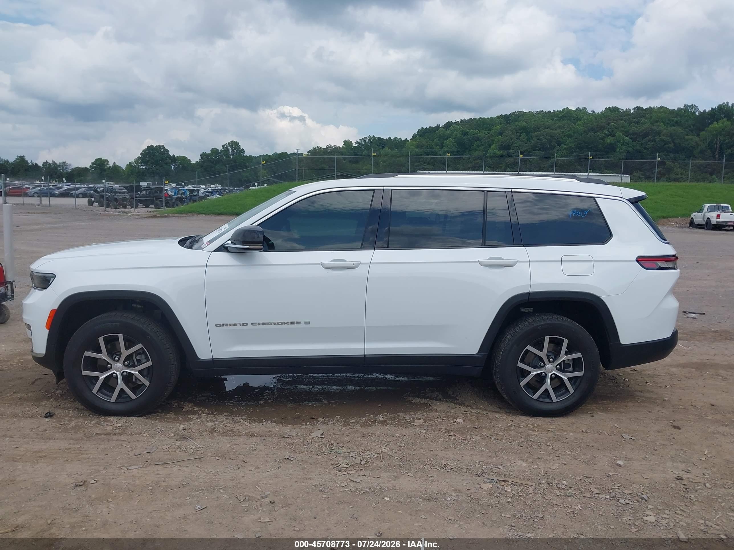 2024 JEEP GRAND CHEROKEE L LIMITED 4X4