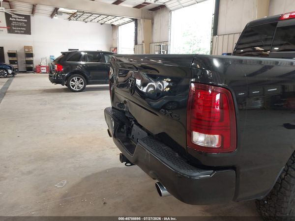 2016 RAM 1500 SPORT