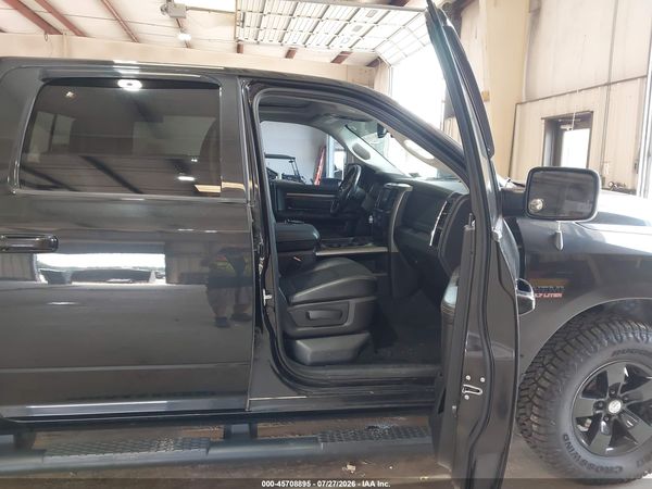 2016 RAM 1500 SPORT