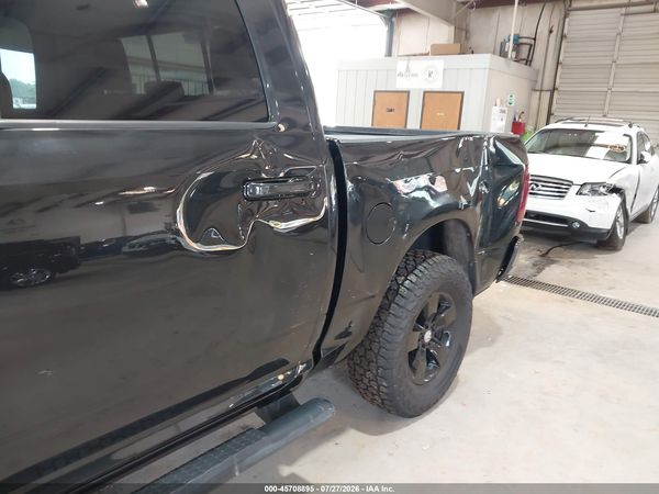 2016 RAM 1500 SPORT