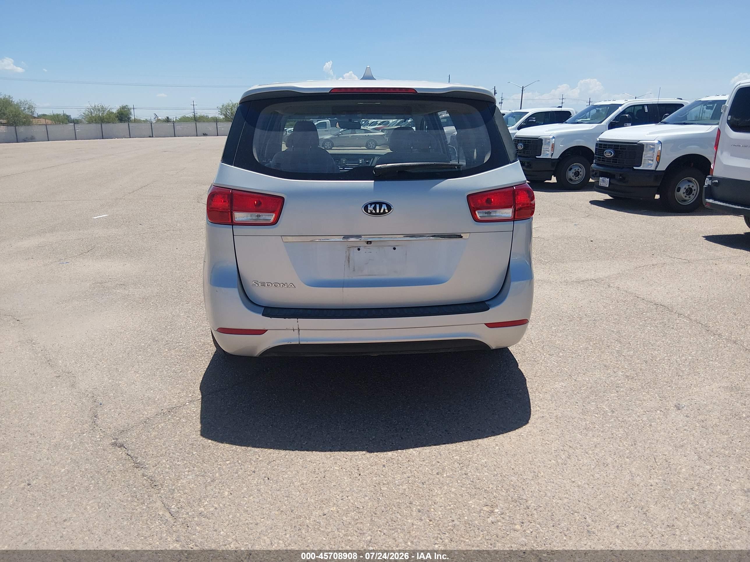 2018 KIA SEDONA L