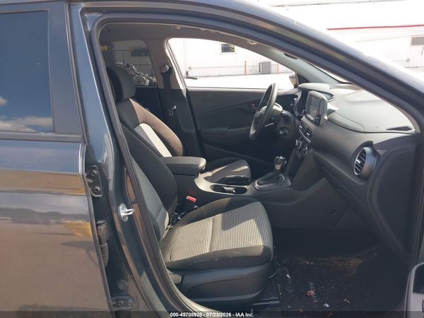 2020 HYUNDAI KONA SE