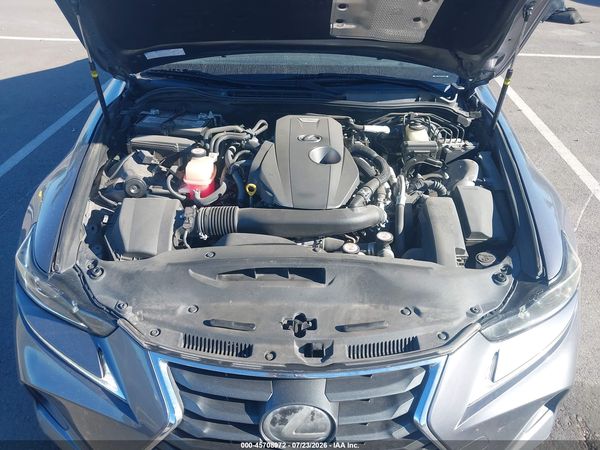 2018 LEXUS IS 300