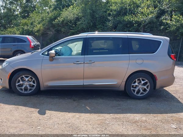 2018 CHRYSLER PACIFICA TOURING L