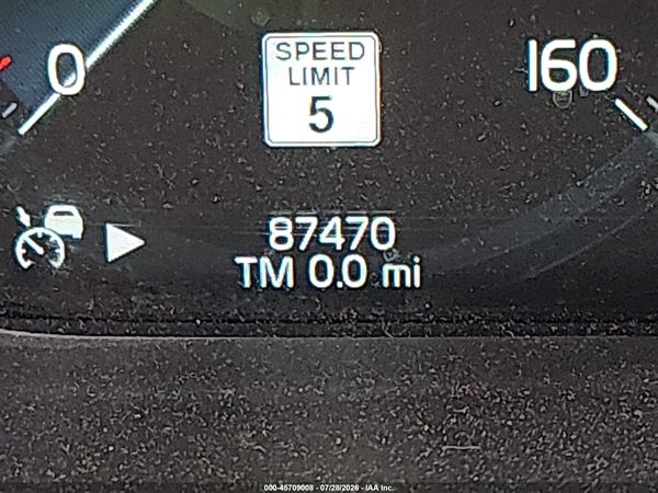 2018 VOLVO XC60 T6 MOMENTUM