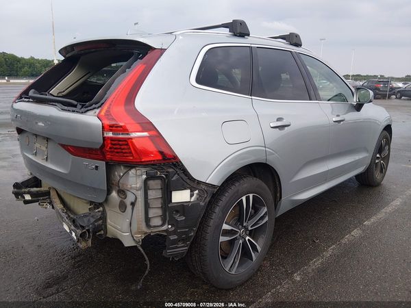 2018 VOLVO XC60 T6 MOMENTUM