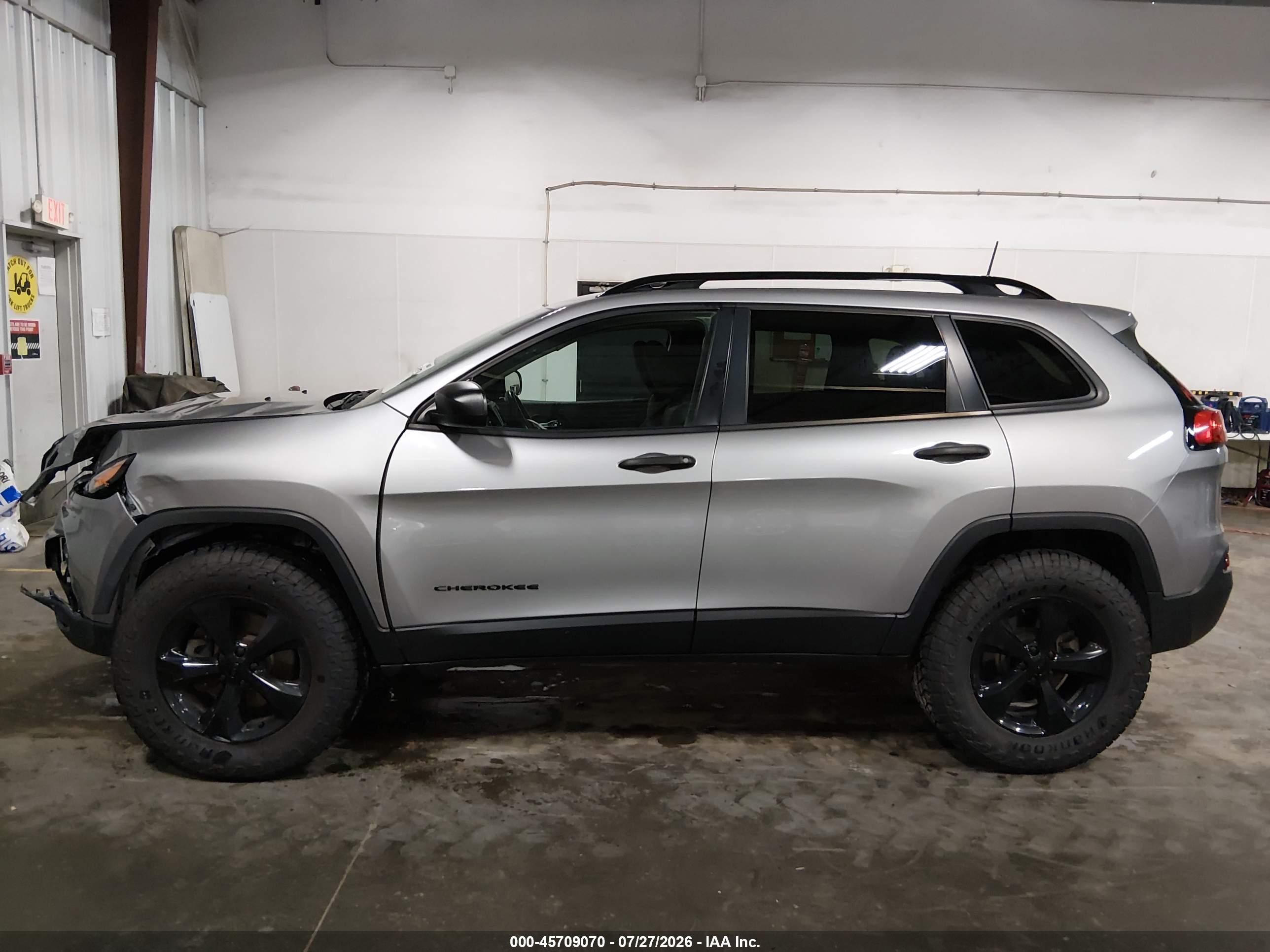 2017 JEEP CHEROKEE ALTITUDE