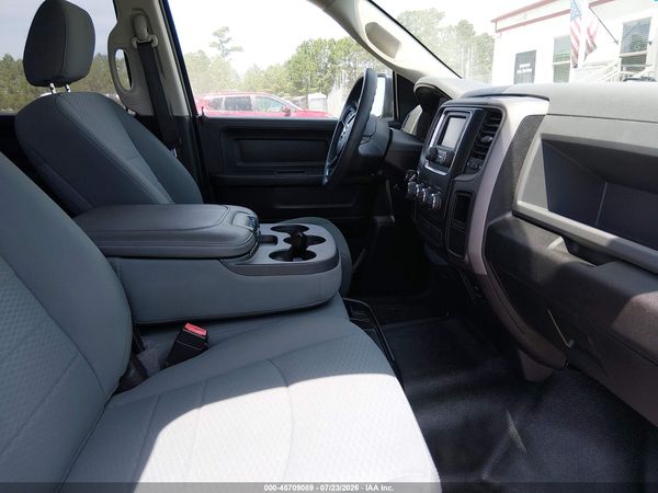 2018 RAM 1500 TRADESMAN  4X2 5'7 BOX
