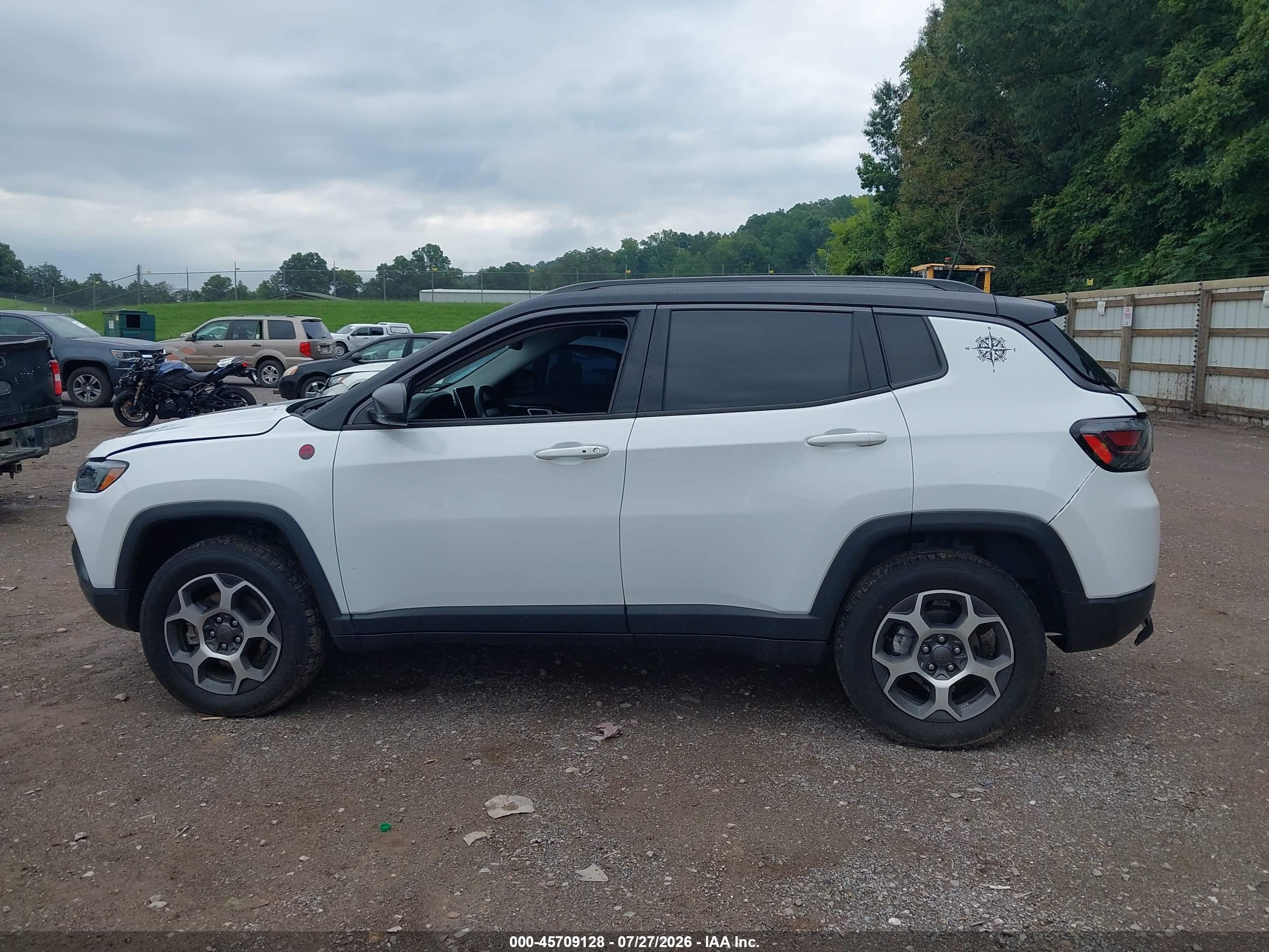 2022 JEEP COMPASS TRAILHAWK 4X4