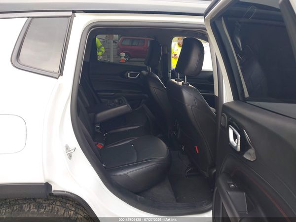 2022 JEEP COMPASS TRAILHAWK 4X4