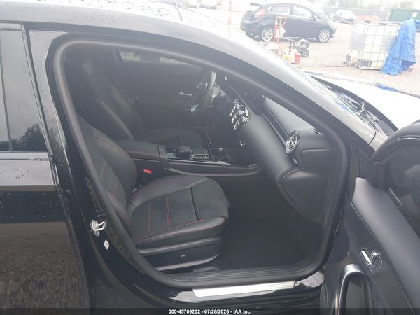 2021 MERCEDES-BENZ A 220 A220